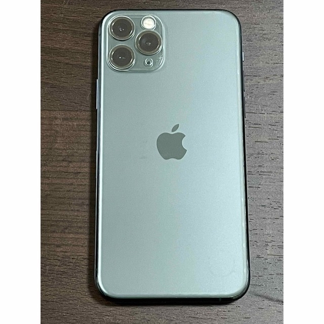 ハサンさん iPhone 11 Pro Max ミッドナイトグリーン