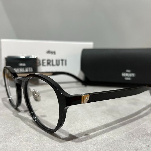 Berluti(ベルルッティ)の新品 BERLUTI ベルルッティ BL50001U 001 メガネ サングラス メンズのファッション小物(サングラス/メガネ)の商品写真