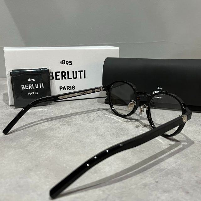 Berluti(ベルルッティ)の新品 BERLUTI ベルルッティ BL50001U 001 メガネ サングラス メンズのファッション小物(サングラス/メガネ)の商品写真