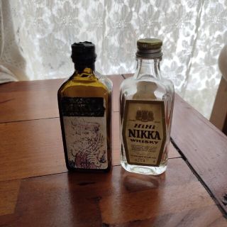 レトロ小さなお酒の瓶(その他)