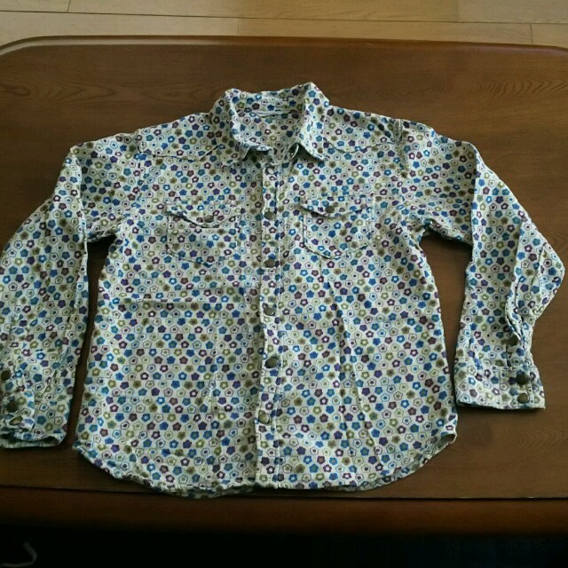 BERRY'S BERRY(ベリーズベリー)の男の子 長袖シャツ キッズ/ベビー/マタニティのキッズ服男の子用(90cm~)(ブラウス)の商品写真