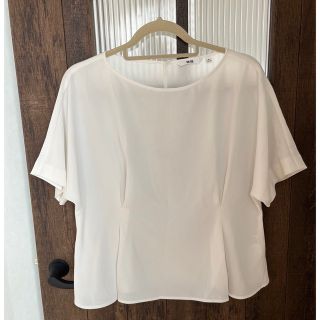 ユニクロ(UNIQLO)のユニクロ　ドレープタックブラウス　(シャツ/ブラウス(半袖/袖なし))