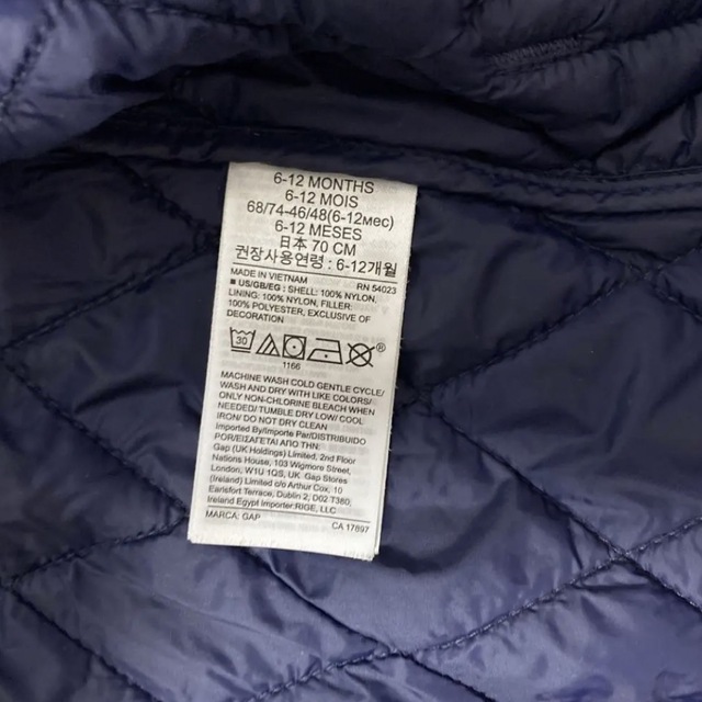 babyGAP(ベビーギャップ)のキルティング　アウター キッズ/ベビー/マタニティのベビー服(~85cm)(ジャケット/コート)の商品写真