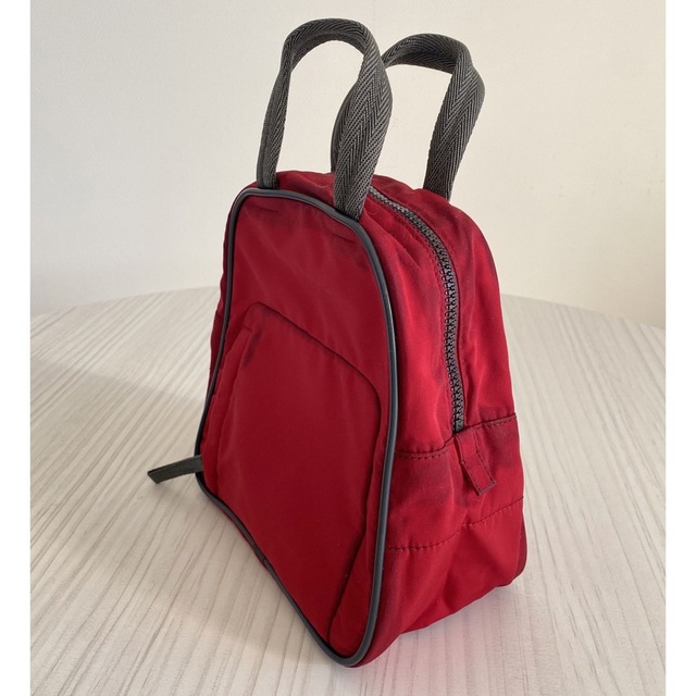 PRADA(プラダ)のPRADA プラダ　ミニバック　赤 レディースのバッグ(ハンドバッグ)の商品写真