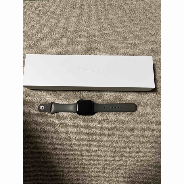 Apple Watch(アップルウォッチ)の週末お値下げAPPLE WATCH 7 GPSモデル  MKN03J/A スマホ/家電/カメラのスマートフォン/携帯電話(その他)の商品写真