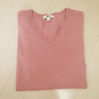 ユニクロ(UNIQLO)のUNIQLOニット(ニット/セーター)