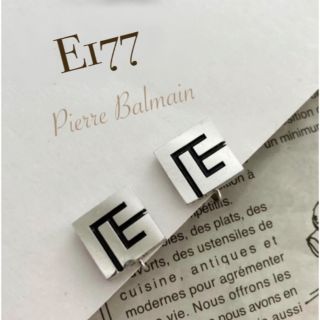 ピエールバルマン(Pierre Balmain)のE177   ピエールバルマンのイヤリング(イヤリング)