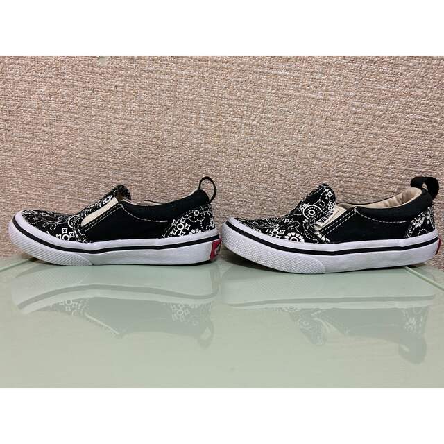 VANS - 【VANS】スリッポン ペイズリーの通販 by まるshop｜ヴァンズ