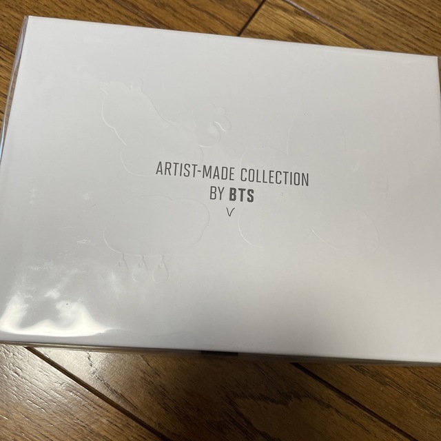 ARTIST-MADE COLLECTION BTS V テテ ブローチ