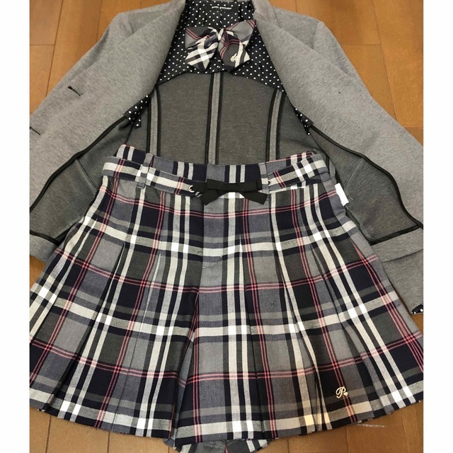 pom ponette(ポンポネット)のポンポネットフォーマル4点セット  size160  pom ponette キッズ/ベビー/マタニティのキッズ服女の子用(90cm~)(ドレス/フォーマル)の商品写真