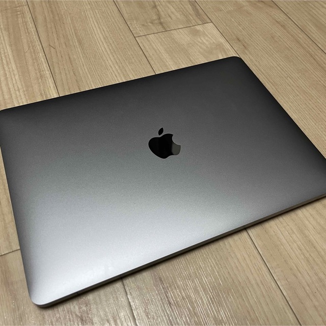 Mac (Apple)(マック)のMacBook Air M1 8GB 256GBスペースグレイ  スマホ/家電/カメラのPC/タブレット(ノートPC)の商品写真