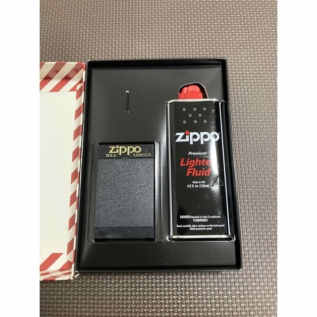 ZIPPO(ジッポー)の【格安】ZIPPO ライター　クラシック　ゴールドセット メンズのファッション小物(タバコグッズ)の商品写真