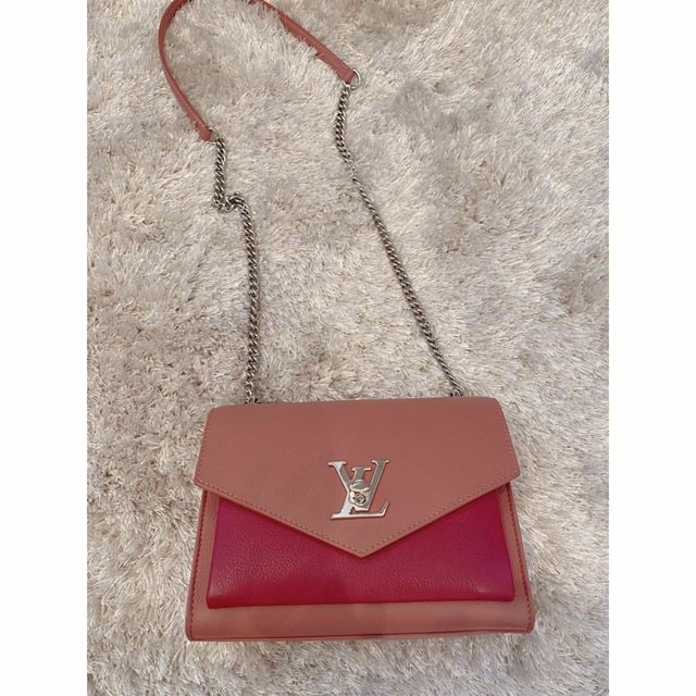 LOUIS VUITTON(ルイヴィトン)のルイヴィトン マイロックミーBB louis vuitton レディースのバッグ(ショルダーバッグ)の商品写真