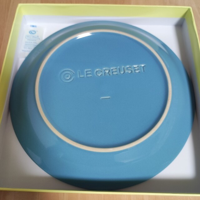 LE CREUSET(ルクルーゼ)のル・クルーゼ　ラウンド・プレート　19cm　マリンブルー インテリア/住まい/日用品のキッチン/食器(食器)の商品写真