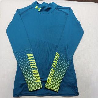 アンダーアーマー(UNDER ARMOUR)のジュニアハイネックインナー　130アンダーシャツ(Tシャツ/カットソー)