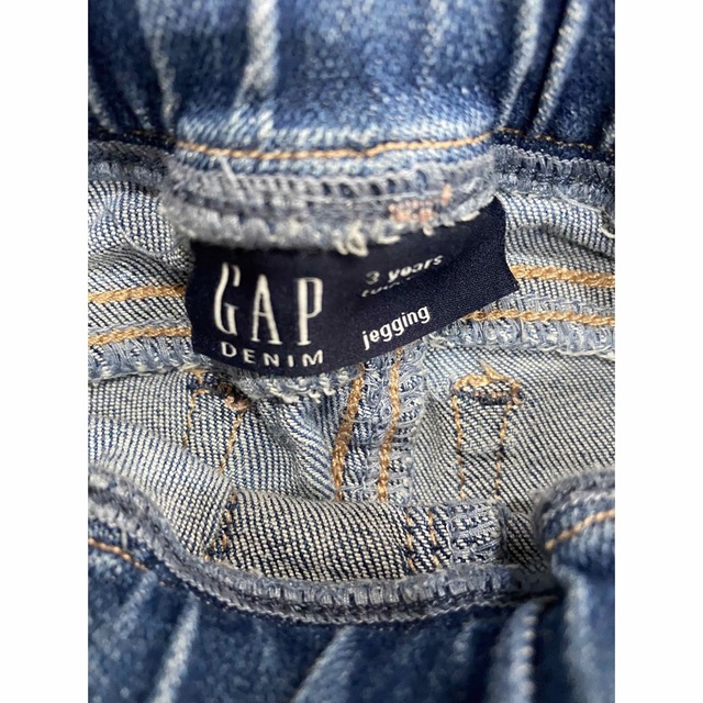 babyGAP(ベビーギャップ)のGAP ユニコーン　デニム　　サイズ100cm キッズ/ベビー/マタニティのキッズ服女の子用(90cm~)(パンツ/スパッツ)の商品写真