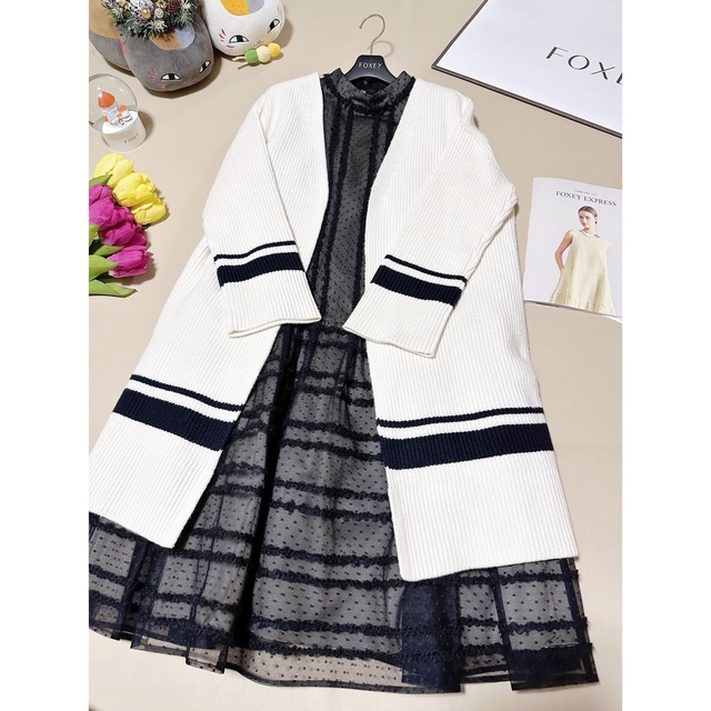 売れ筋商品 FOXEY 40583 RUGBY CARDIGAN キャメル×ホワイト