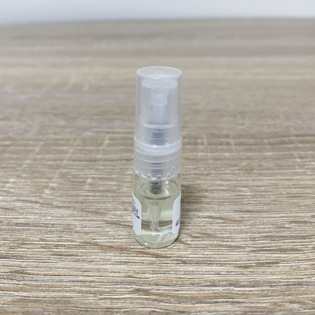 Maison Martin Margiela(マルタンマルジェラ)のメゾンマルジェラ 香水 お試し 1.5ml 人気 2本セット レイジー＆ジャズ コスメ/美容の香水(ユニセックス)の商品写真