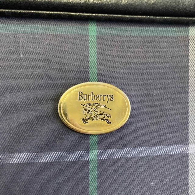 BURBERRY(バーバリー)の●レア● BURBERRYS 黒本革×紺チェック ヴィンテージ クラッチバッグ レディースのバッグ(クラッチバッグ)の商品写真