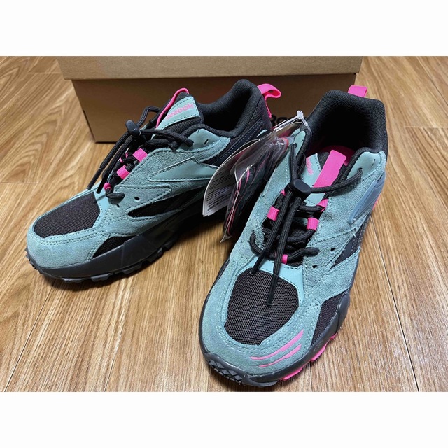 Reebok(リーボック)のReebok ★ AZTREK DOUBLE MIX TRAIL レディースの靴/シューズ(スニーカー)の商品写真