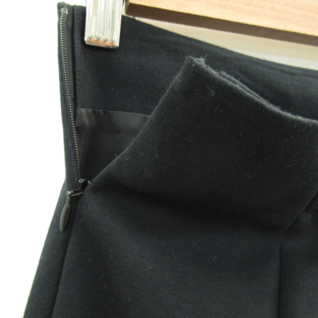 UNIVERVAL MUSE(ユニバーバルミューズ)のユニバーバル ミューズ フレアスカート ひざ丈 無地 黒 ブラック /YK12 レディースのスカート(ひざ丈スカート)の商品写真