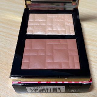 ボビイブラウン(BOBBI BROWN)の限定ブラッシュハイライト(フェイスカラー)