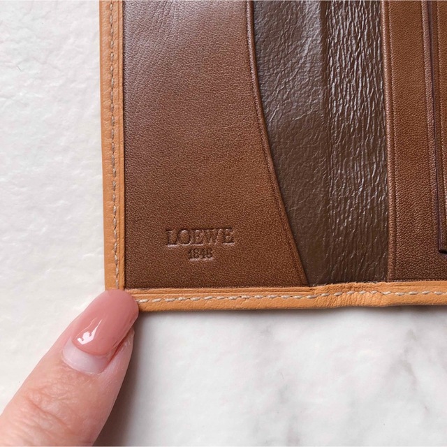 LOEWE(ロエベ)のLOEWE キーケース レディースのファッション小物(キーケース)の商品写真