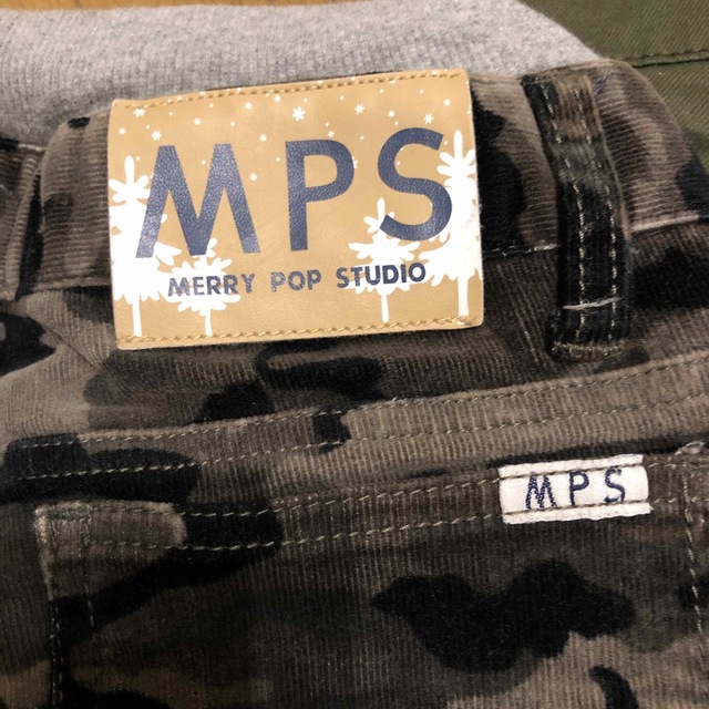 MPS(エムピーエス)のMPS スリムパンツ130㎝　２本セット キッズ/ベビー/マタニティのキッズ服男の子用(90cm~)(パンツ/スパッツ)の商品写真