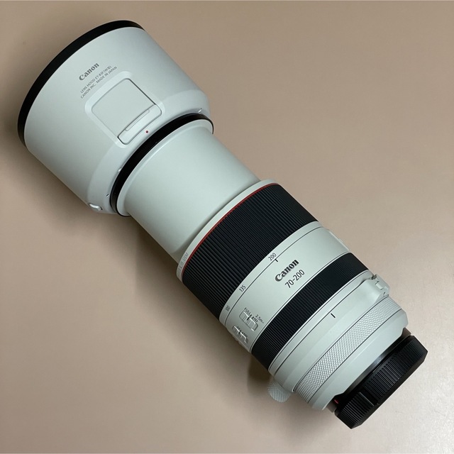 Canon(キヤノン)の週末値下げ Canon望遠レンズ RF70-200mm F2.8L IS USM スマホ/家電/カメラのカメラ(レンズ(ズーム))の商品写真