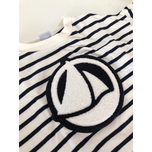 PETIT BATEAU(プチバトー)のPETIT BATEAU プチバトー トレーナー 95cm キッズ/ベビー/マタニティのキッズ服男の子用(90cm~)(Tシャツ/カットソー)の商品写真