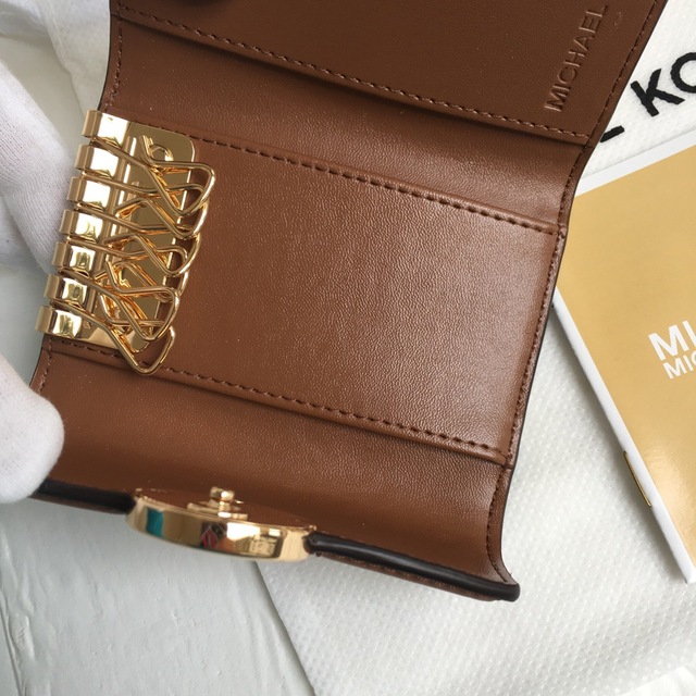 Michael Kors(マイケルコース)の新品★定価27,500円★マイケルコース シグネチャー バニラ キーケース  レディースのファッション小物(キーケース)の商品写真