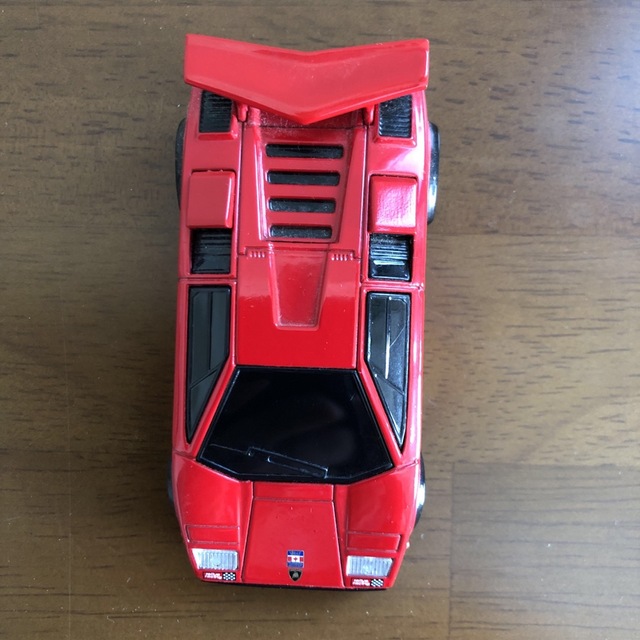 Lamborghini(ランボルギーニ)のカウンタック　ミニカー エンタメ/ホビーのおもちゃ/ぬいぐるみ(ミニカー)の商品写真