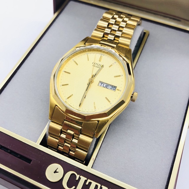 CITIZEN(シチズン)の【ビンテージ】Citizen クォーツ腕時計 ステンレスゴールド デッドストック メンズの時計(腕時計(アナログ))の商品写真