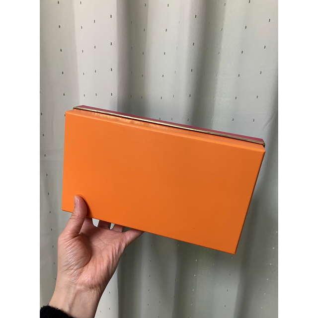 kate spade new york(ケイトスペードニューヨーク)の【箱のみ】ケイトスペード　長財布　箱 その他のその他(その他)の商品写真