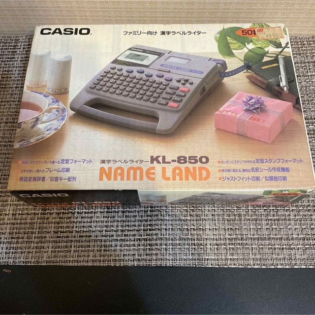 CASIO(カシオ)のネームランド　CASIO KL-850 電池８本付き インテリア/住まい/日用品の文房具(その他)の商品写真