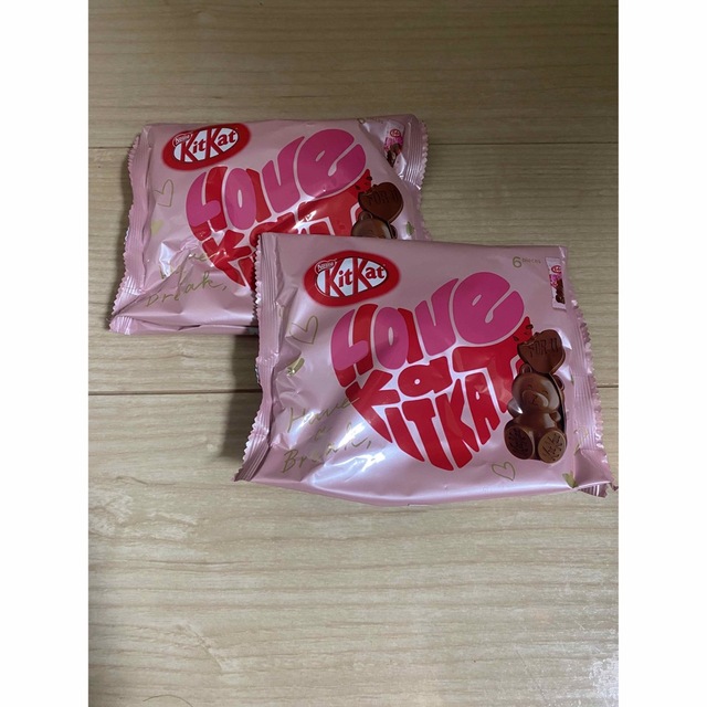 Nestle(ネスレ)の2袋セット　キットカット ハートフルベアー 6個【ネスレ公式通販】KITKAT 食品/飲料/酒の食品(菓子/デザート)の商品写真