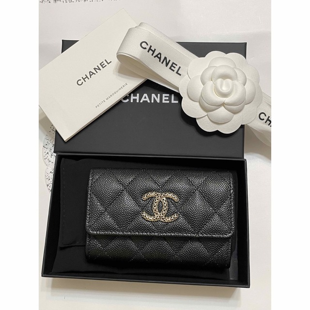 最大41%OFFクーポン CHANEL - シャネル カードケース ミニ財布 ココ