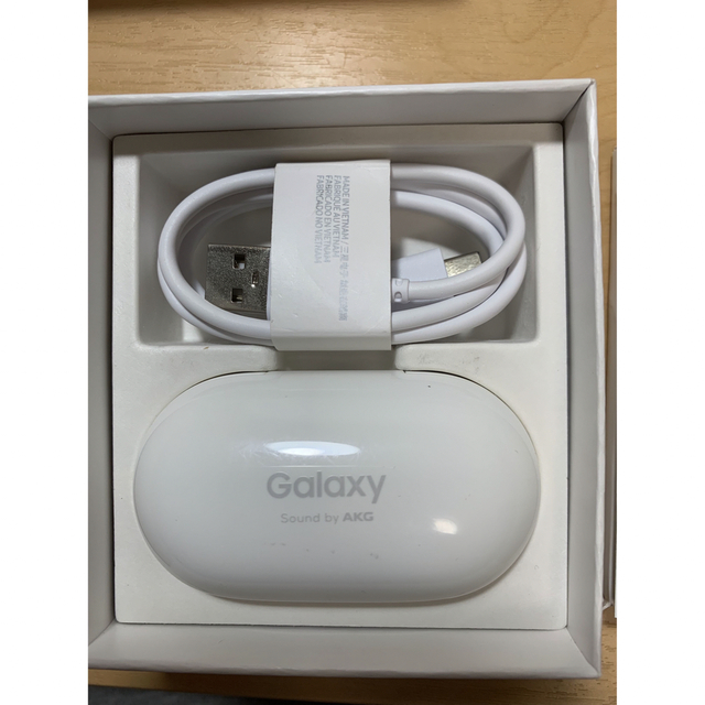 Galaxy Buds+ SM-R175NZWAXJP 付属品すべてあります