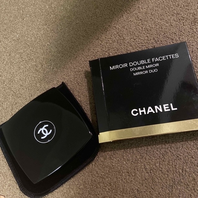 CHANEL(シャネル)のCHANEL ミラー レディースのファッション小物(ミラー)の商品写真