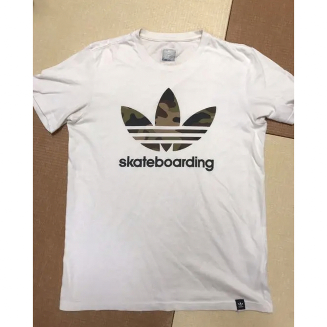 adidas(アディダス)のadidas originals Tシャツ メンズのトップス(Tシャツ/カットソー(半袖/袖なし))の商品写真