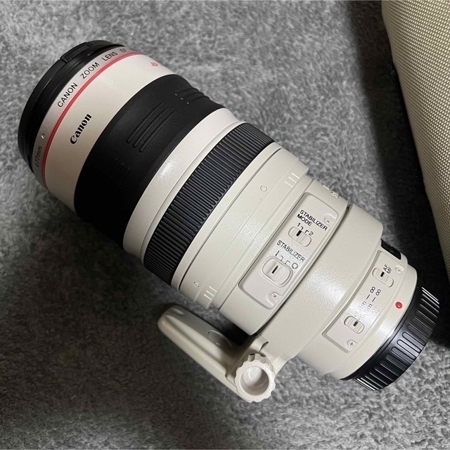 Canon(キヤノン)の Canon EF 100-400mm F4.5-5.6L IS  スマホ/家電/カメラのカメラ(デジタル一眼)の商品写真