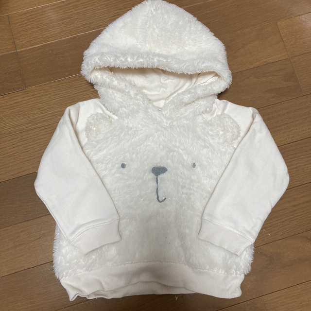 GAP baby ふわふわシロクマ　トレーナー　パーカー キッズ/ベビー/マタニティのベビー服(~85cm)(トレーナー)の商品写真