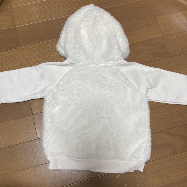 GAP baby ふわふわシロクマ　トレーナー　パーカー キッズ/ベビー/マタニティのベビー服(~85cm)(トレーナー)の商品写真