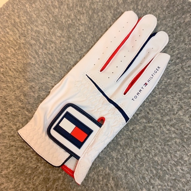 TOMMY HILFIGER(トミーヒルフィガー)のTOMMY HILFIGER GOLF  片手 右手着用 Msize 20-21 スポーツ/アウトドアのゴルフ(ウエア)の商品写真