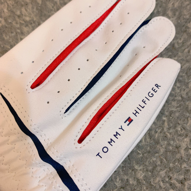 TOMMY HILFIGER(トミーヒルフィガー)のTOMMY HILFIGER GOLF  片手 右手着用 Msize 20-21 スポーツ/アウトドアのゴルフ(ウエア)の商品写真