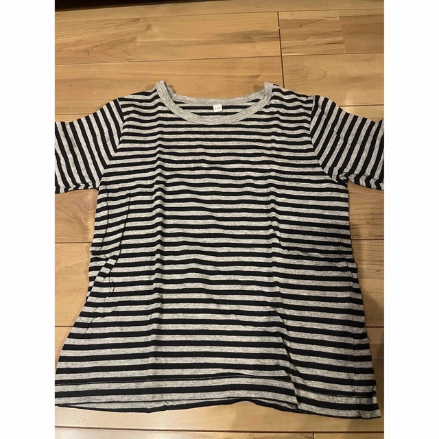 MUJI (無印良品)(ムジルシリョウヒン)の無印良品　ハイネックカットソー　七分袖Tシャツ　110cm グレー　ボーダー キッズ/ベビー/マタニティのキッズ服男の子用(90cm~)(Tシャツ/カットソー)の商品写真