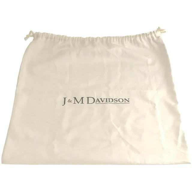 J&M DAVIDSON(ジェイアンドエムデヴィッドソン)の【美品】  J&M DAVIDSON / ジェイアンドエムデヴィッドソン | 2017SS | Daisy with Studs デイジー カウレザー ハンドバッグ 袋付き | NEW HWITE | レディース レディースのバッグ(ハンドバッグ)の商品写真