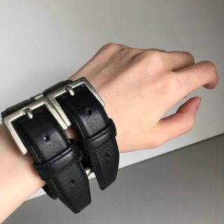 ジョンローレンスサリバン レザーブレスレット バングル ベルト