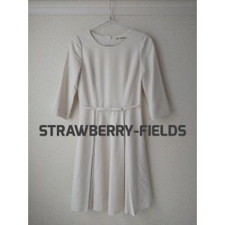 ストロベリーフィールズ(STRAWBERRY-FIELDS)のSTRAWBERRY-FIELDS　リボン付き　膝丈ワンピース　Ｓ(ひざ丈ワンピース)