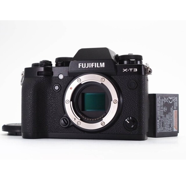 富士フイルム(フジフイルム)の富士フィルム FUJIFILM X-T3 ★バッテリーつき、チャージャなし スマホ/家電/カメラのスマートフォン/携帯電話(スマートフォン本体)の商品写真